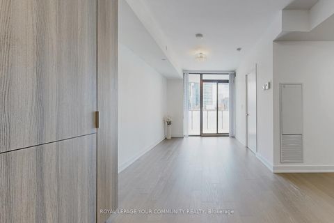 Photo 14 at 2604 - 11 Wellesley Street W, Bay Street Corridor, Toronto