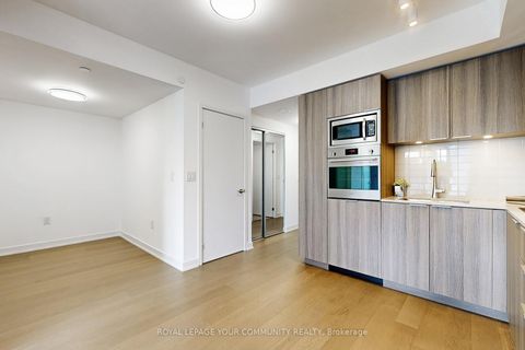 Photo 15 at 2604 - 11 Wellesley Street W, Bay Street Corridor, Toronto