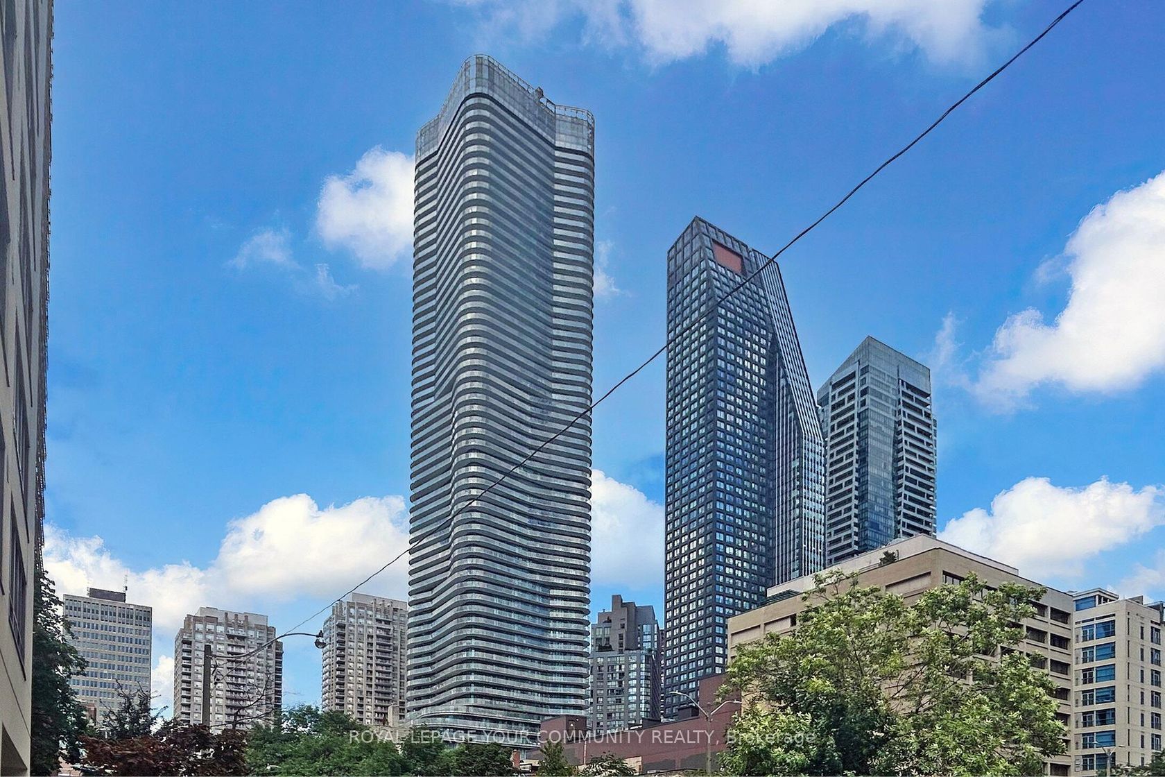 2604 - 11 Wellesley Street W, Bay Street Corridor, Toronto 