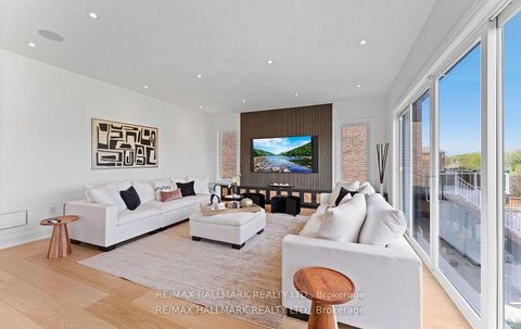 Photo 7 at 88 Cosford Street, Bayview Northeast, Aurora