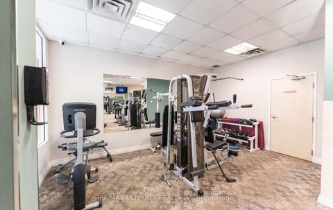 Photo 6 at PH6 - 850 Steeles Avenue W, Lakeview Estates, Vaughan