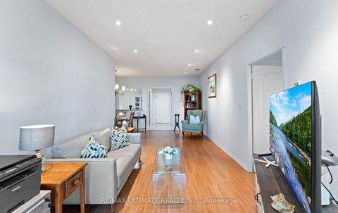 Photo 28 at PH6 - 850 Steeles Avenue W, Lakeview Estates, Vaughan