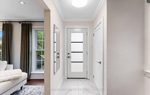 Photo 4 at 33 Ledbury Street, Nortown, Toronto