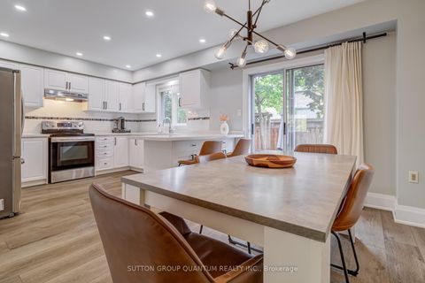 Photo 11 at 2140 Nightstar Drive, WM Westmount, Oakville