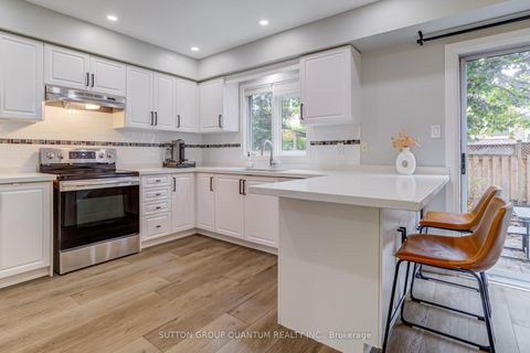 Photo 12 at 2140 Nightstar Drive, WM Westmount, Oakville