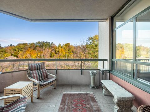 Photo 20 at 415 - 53 Woodbridge Avenue, West Woodbridge, Vaughan