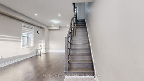 Photo 15 at 461 Warden Avenue, Oakridge, Toronto