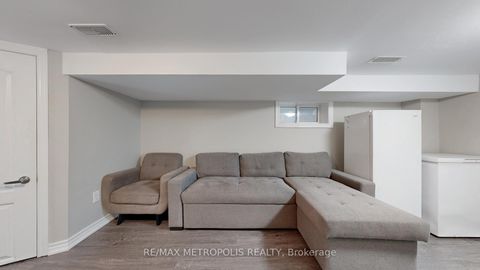 Photo 26 at 461 Warden Avenue, Oakridge, Toronto