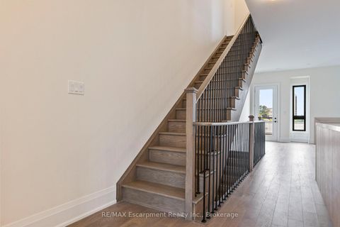 Photo 30 at 2 - 138 EAST Street, BR Bronte, Oakville