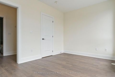 Photo 33 at 2 - 138 EAST Street, BR Bronte, Oakville