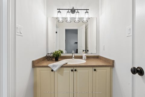 Photo 24 at 5 Bluff Trail, Nobleton, King