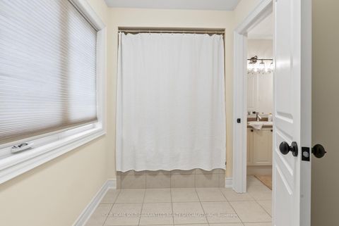 Photo 25 at 5 Bluff Trail, Nobleton, King