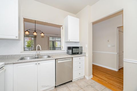 Photo 8 at 117 - 88 Grandview Way, Willowdale East, Toronto