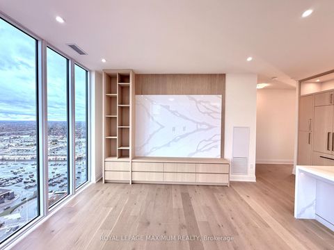 Photo 9 at PH 212 - 9000 Jane Street, Vellore Village, Vaughan