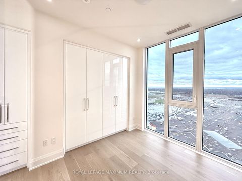 Photo 20 at PH 212 - 9000 Jane Street, Vellore Village, Vaughan