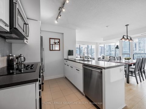 Photo 8 at 1804 - 295 Adelaide Street W, Waterfront Communities C1, Toronto