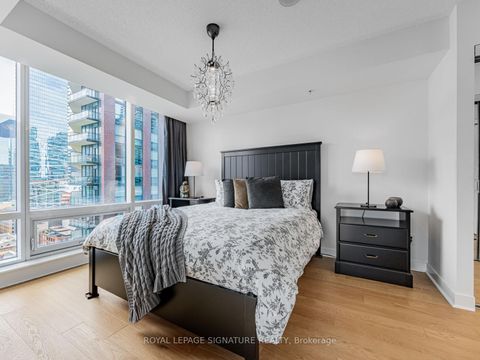 Photo 13 at 1804 - 295 Adelaide Street W, Waterfront Communities C1, Toronto