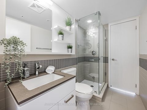Photo 18 at 1804 - 295 Adelaide Street W, Waterfront Communities C1, Toronto