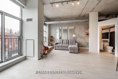 Photo 10 at 411 - 955 QUEEN Street W, Niagara, Toronto