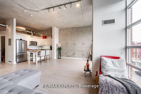 Photo 19 at 411 - 955 QUEEN Street W, Niagara, Toronto