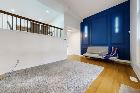 Photo 9 at 10 CROCKAMHILL Drive, Agincourt North, Toronto