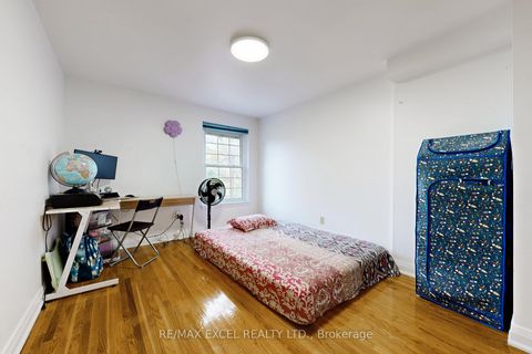 Photo 29 at 10 CROCKAMHILL Drive, Agincourt North, Toronto