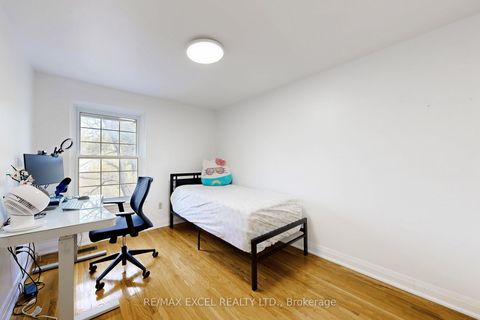 Photo 31 at 10 CROCKAMHILL Drive, Agincourt North, Toronto