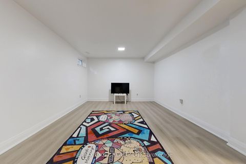 Photo 36 at 10 CROCKAMHILL Drive, Agincourt North, Toronto