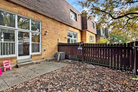 Photo 41 at 10 CROCKAMHILL Drive, Agincourt North, Toronto