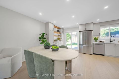 Photo 6 at 74 Andrea Lane, East Woodbridge, Vaughan