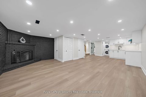 Photo 26 at 74 Andrea Lane, East Woodbridge, Vaughan