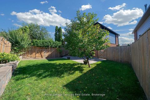 Photo 35 at 74 Andrea Lane, East Woodbridge, Vaughan