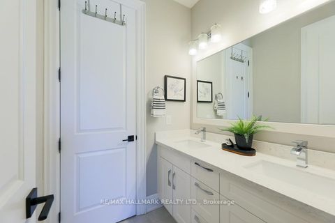 Photo 27 at 44 Scarboro Crescent, Cliffcrest, Toronto