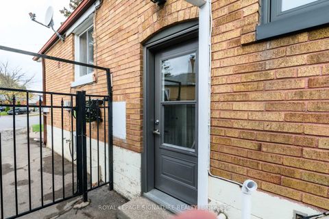 Photo 33 at 31 Castille Avenue, Maryvale, Toronto