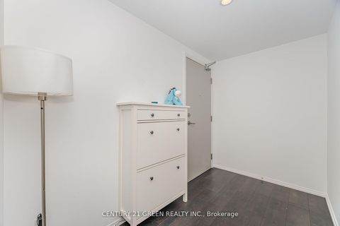 Photo 4 at 2310 - 68 Shuter Street, Yonge Corridor, Toronto