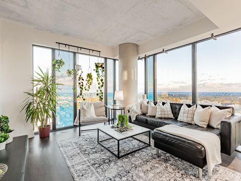 Photo 1 at 4209 - 161 Roehampton Avenue, Mount Pleasant West, Toronto