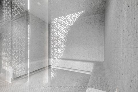 Photo 19 at 4209 - 161 Roehampton Avenue, Mount Pleasant West, Toronto