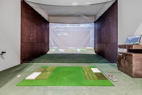 Photo 24 at 4209 - 161 Roehampton Avenue, Mount Pleasant West, Toronto