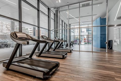 Photo 26 at 4209 - 161 Roehampton Avenue, Mount Pleasant West, Toronto