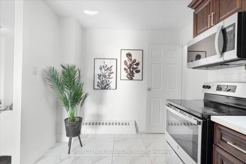 Photo 9 at 315 - 100 Wingarden Court, Malvern, Toronto