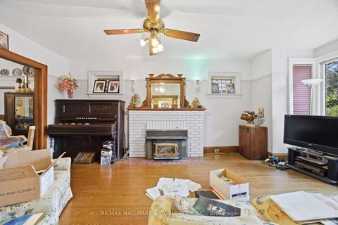 Photo 2 at 405 St Clements Avenue, Lawrence Park South, Toronto