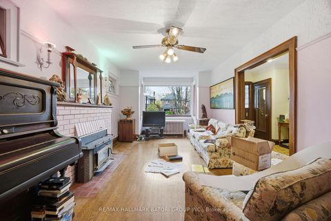 Photo 3 at 405 St Clements Avenue, Lawrence Park South, Toronto