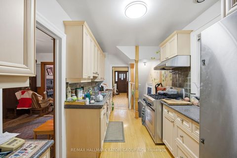 Photo 6 at 405 St Clements Avenue, Lawrence Park South, Toronto