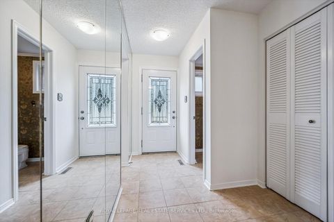 Photo 5 at 7 - 1241 McCraney Street E, CP College Park, Oakville