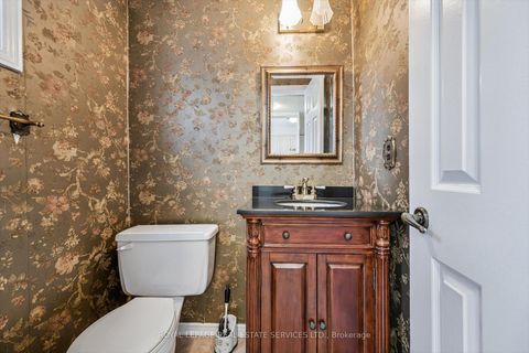 Photo 15 at 7 - 1241 McCraney Street E, CP College Park, Oakville