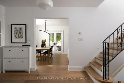 Photo 4 at 5 Wembley Drive, Woodbine Corridor, Toronto