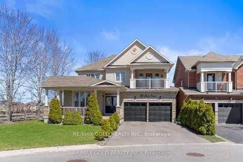 Photo 1 at 23 Glade Drive, Oak Ridges, Richmond Hill