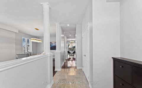 Photo 6 at 23 Glade Drive, Oak Ridges, Richmond Hill