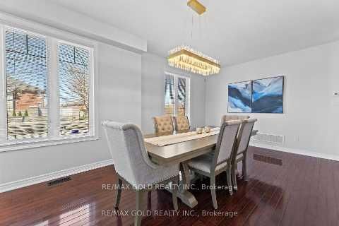 Photo 10 at 23 Glade Drive, Oak Ridges, Richmond Hill