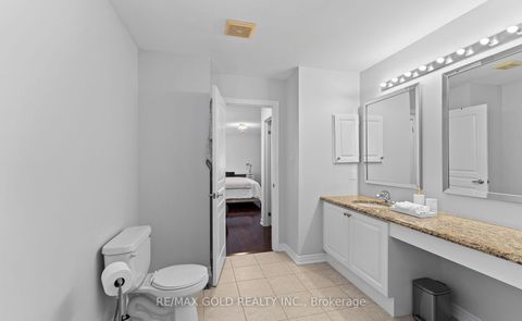 Photo 32 at 23 Glade Drive, Oak Ridges, Richmond Hill